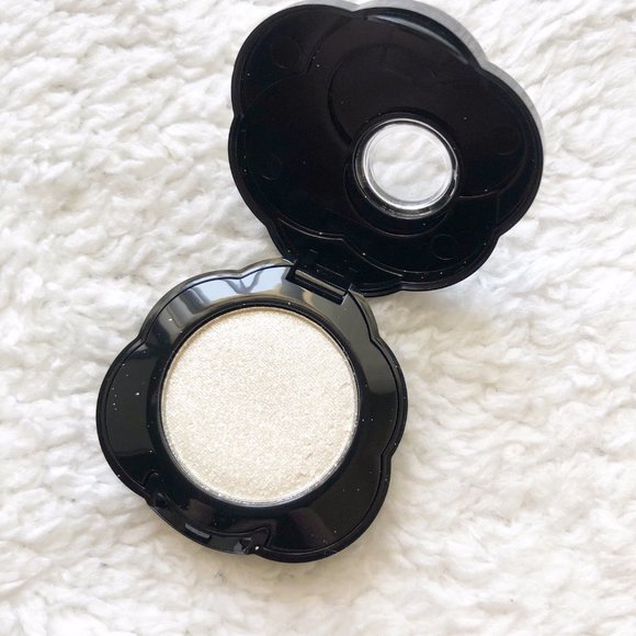 Too Faced Other - Frilly Lilly Eyeshadow